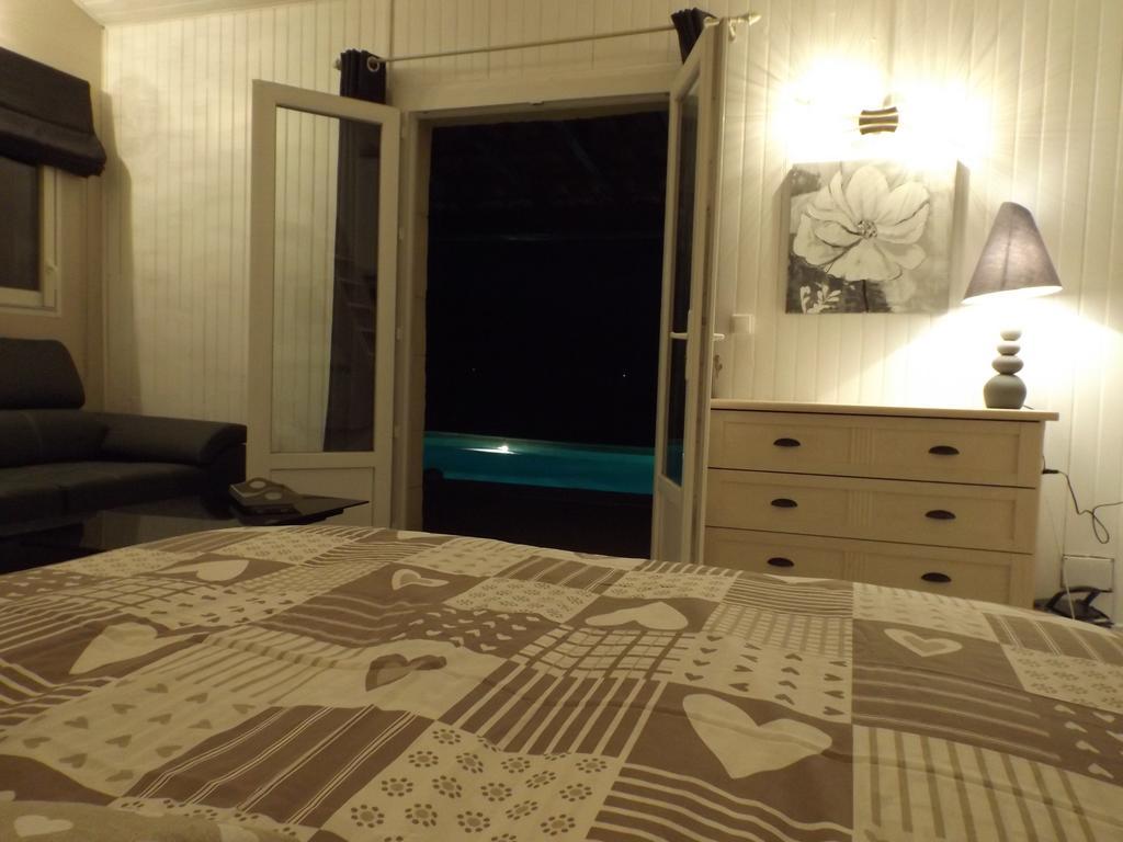 Gite les bois 1 Gignac  Chambre photo