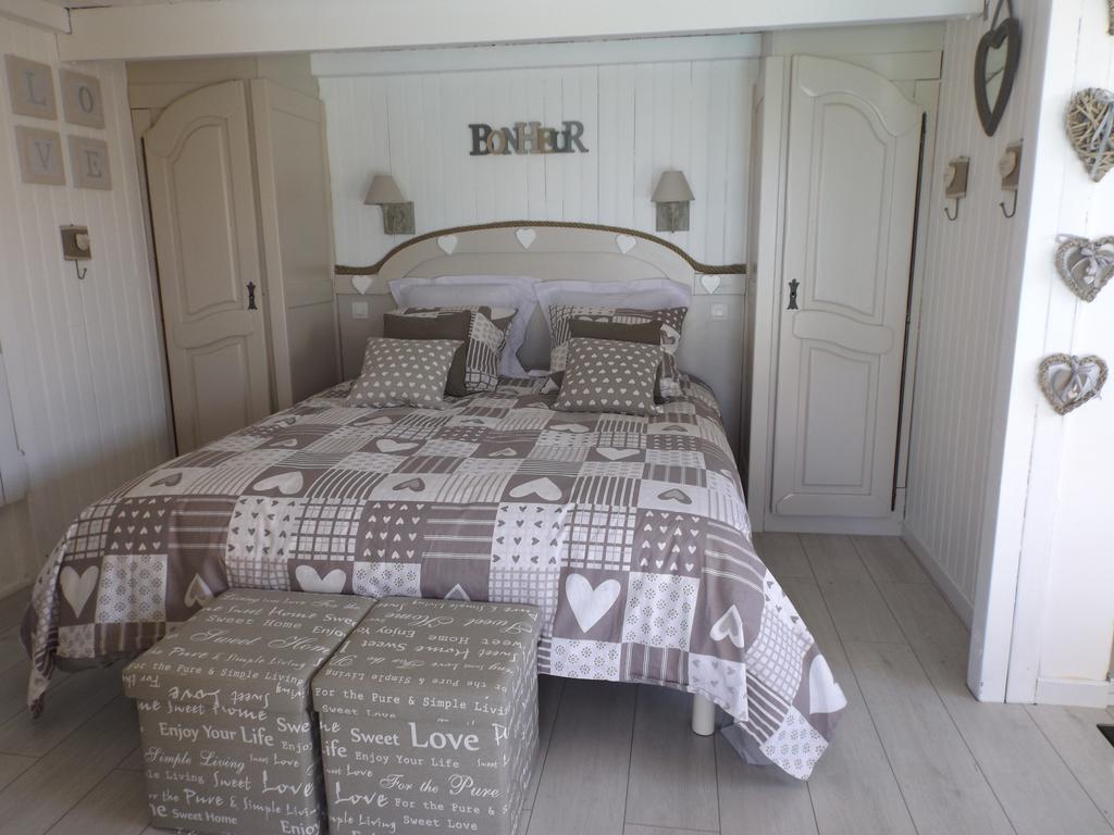 Gite les bois 1 Gignac  Chambre photo